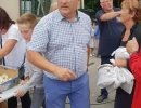 Les enfants fêtent les fleurs (préparation du char)_9